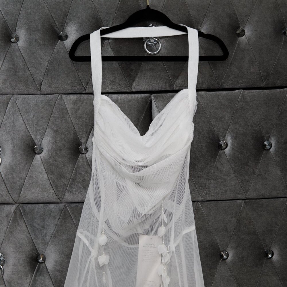 Akira White Sheer Floral Beaded Appliques Halter Maxi Tulle Dress Size Small - Picture 13 of 13